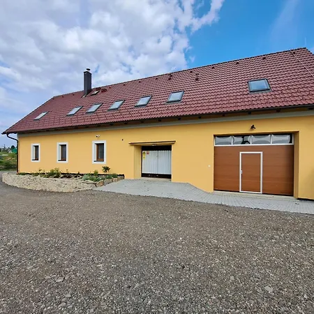 Aparthotel Rybarska Horni Stropnice